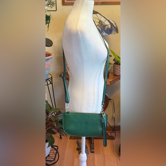 Joy Susan Mini Crossbody To Convertible Wristlet Forrest Green Pebbled Clutch - Picture 10 of 15
